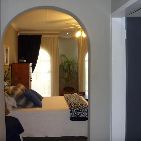 Little Umhlanga. Sunflower Suite. Pretoria Exterior photo